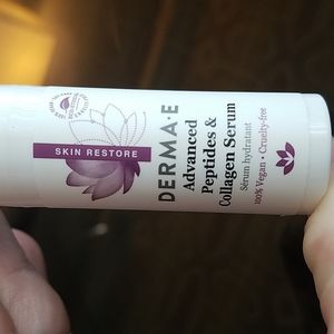 New/Sealed  Derma-E Advanced Peptides & Collagen Serum